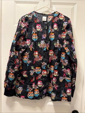 Cherokee Women’s Scrub Jacket Owl Print Button Front Top